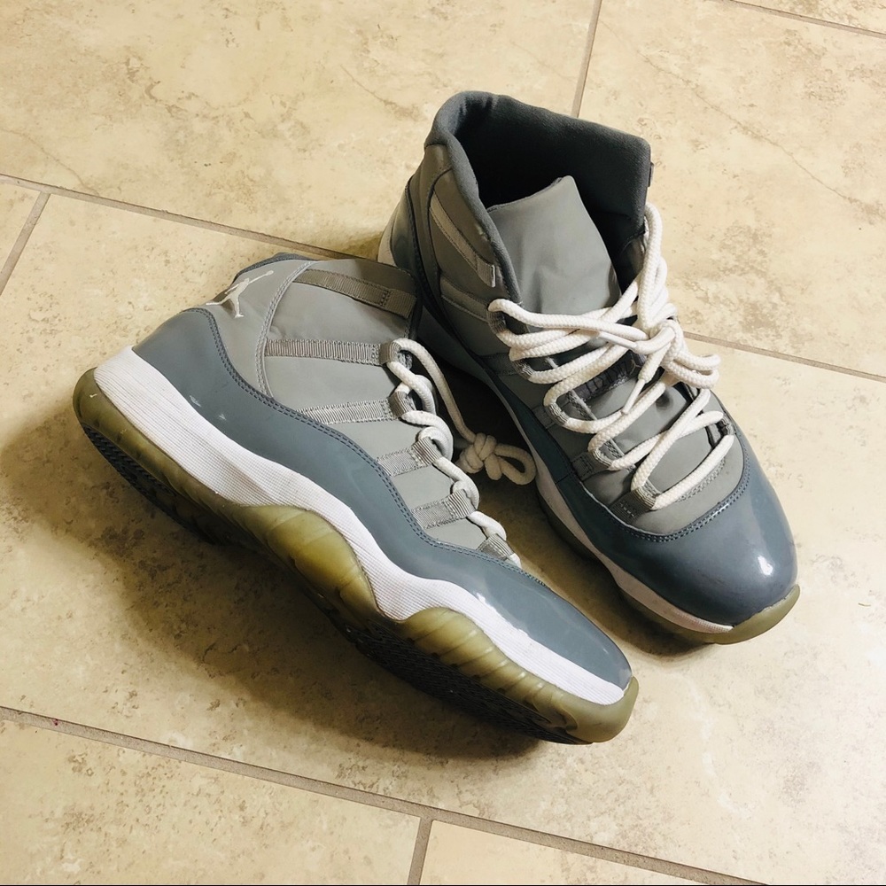 Jordan 11 Retro Cool Grey (2010)